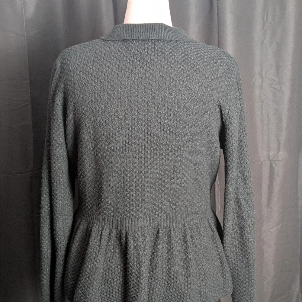 Vintage Black Women’s Peplum Defined Waist Cardigan Sweater - Picture 3 of 5